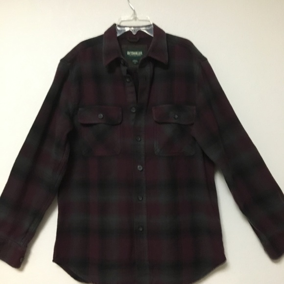 Shirt - Picture 2 of 4